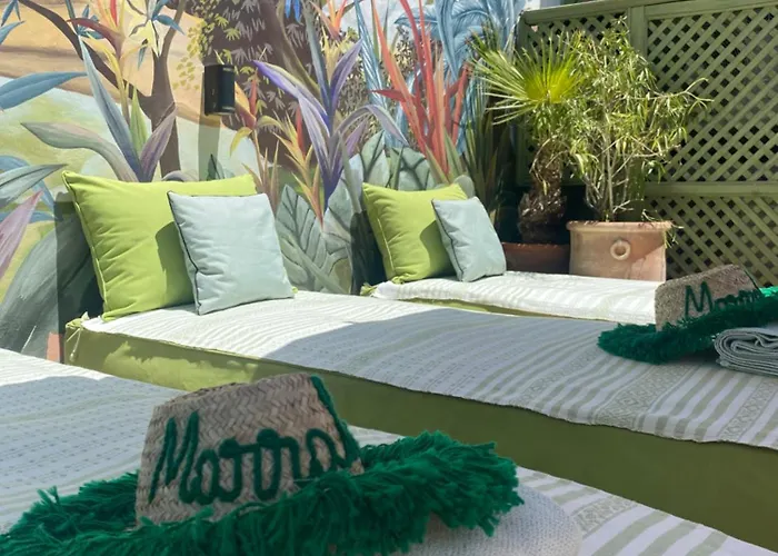 Riad Dar Adal Exclusivite 2 A 6 Personnes Petit Dejeuner Compris Place Jemaa El Fna Marrakesh